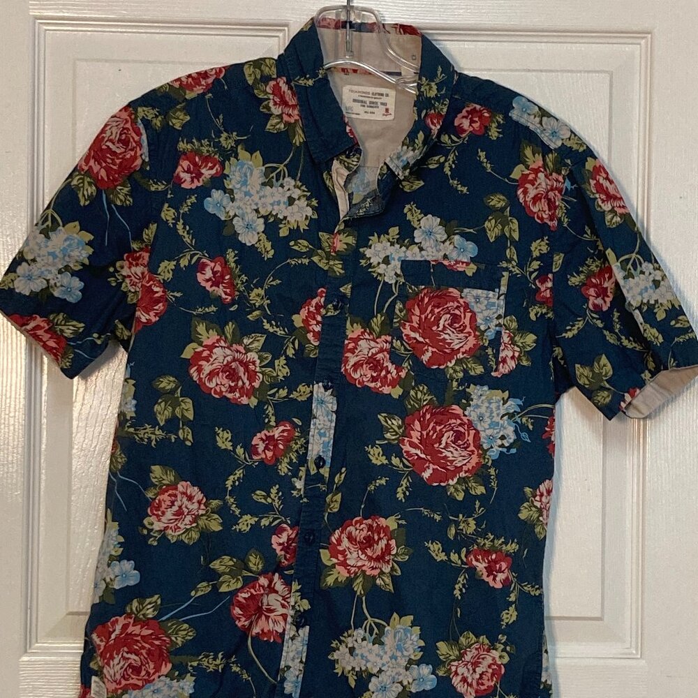 7Diamonds Brand Children's Shirt Black with Flower Pattern sze Medium